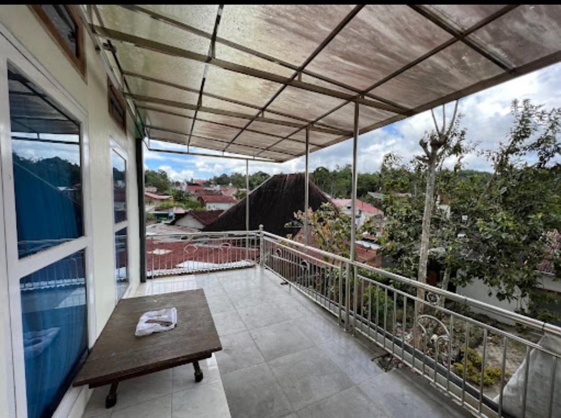 Gabelo Guest House Bukittinggi Exteriör bild