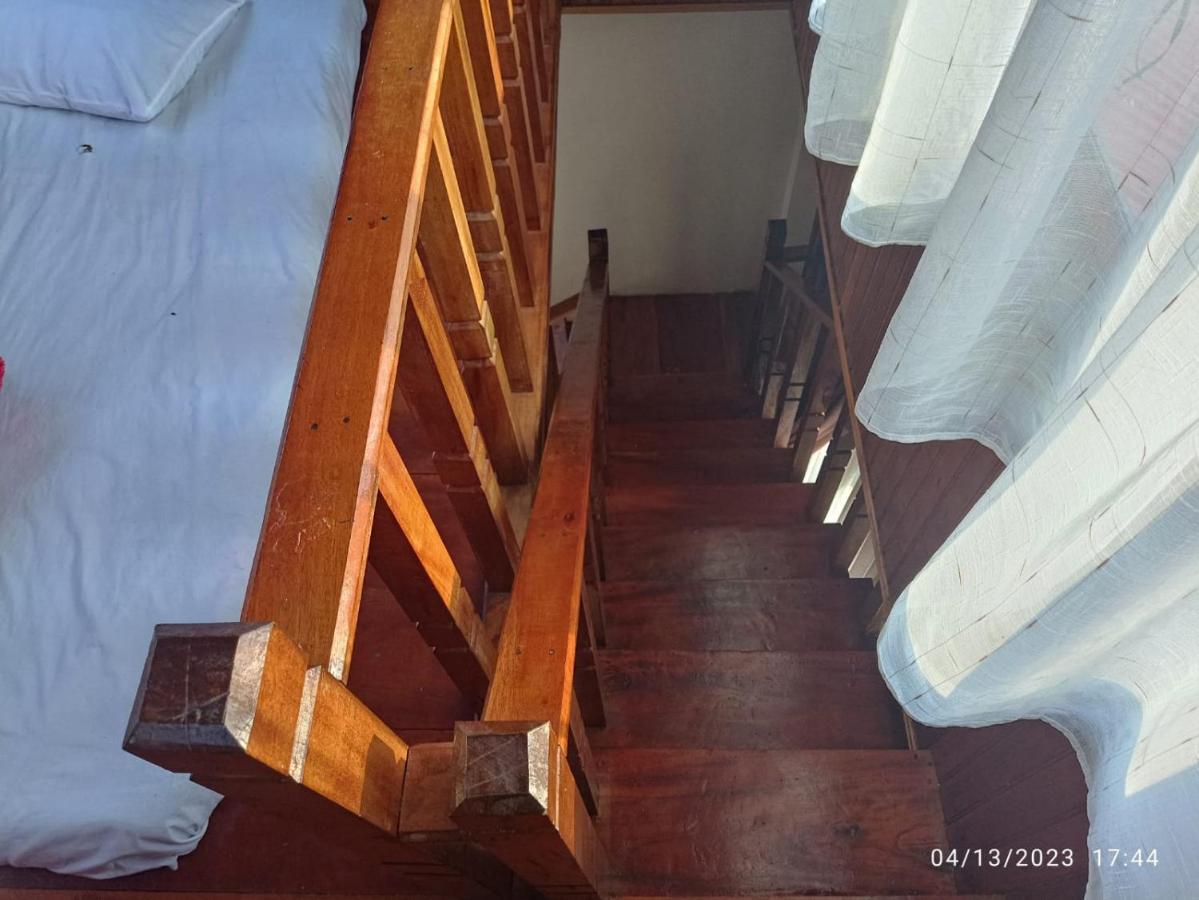 Gabelo Guest House Bukittinggi Exteriör bild